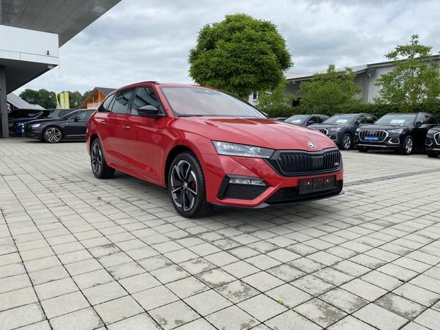 Skoda Octavia Combi RS iV vorne 