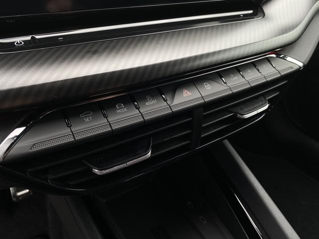 Skoda Octavia Combi RS iV Innenraum 