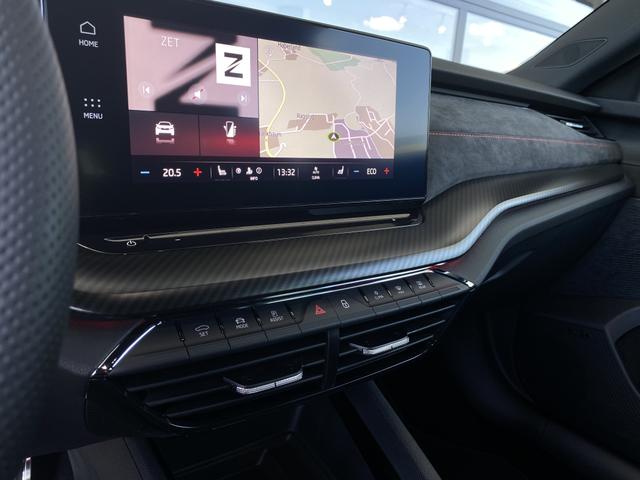 Skoda Octavia Combi RS iV Multimedia Navi
