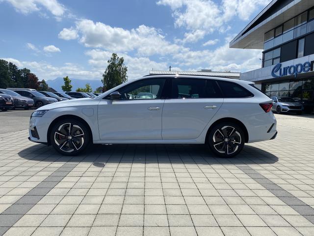 Octavia Combi - RS iV (D4) 1.4 TSI Plug-in Hybrid DSG 245 COLUMBUS, CANTON, MATRIX-LED, HEAD-UP, 5-J. GAR, UVM. (Vorlauf 12.10.2025)