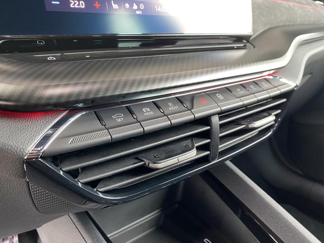 Skoda Octavia Combi RS iV Innenraum Highlights 