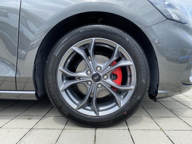 Ford Focus ST-LINE X Felge