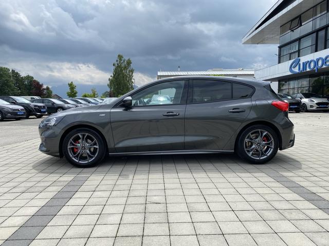 Focus - ST-Line X 1.0 EcoBoost MHEV 155, Voll-LED, B&O, NAVI, WINTER-P, UVM. (Vorlauf 20.10.2025)