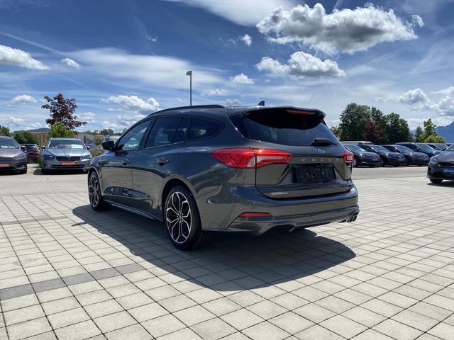 Focus Turnier - ST-Line X 1.0 EcoBoost MHEV 155, Adap.-LED, B&O, NAVI, WINTER-P, 18