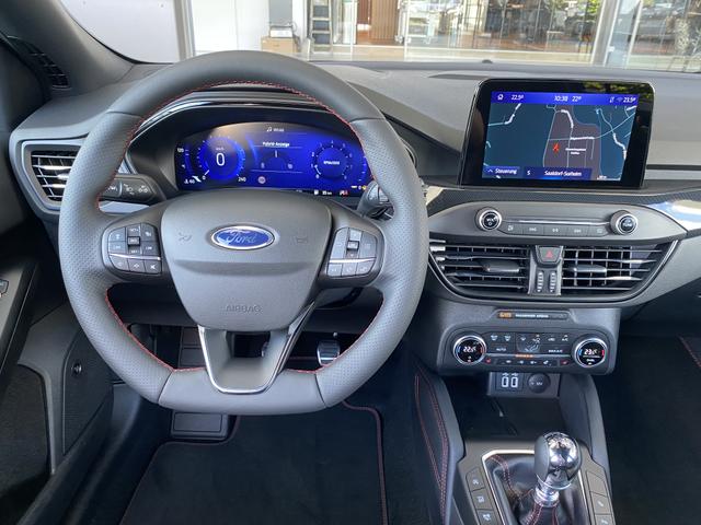 Ford Focus Turnier ST-LINE X Lenkrad Multimedia