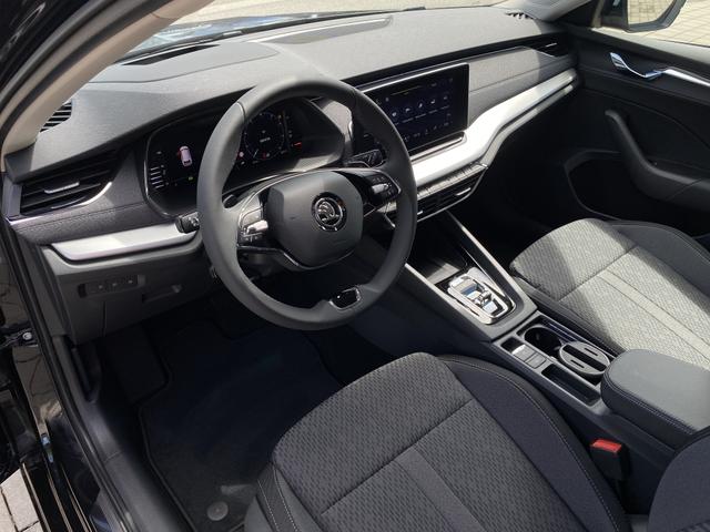 Skoda Octavia Combi Style 1.5 TSI e-TEC Innenraum 