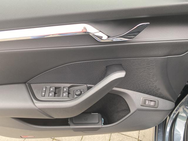 Octavia Combi Style 1.5 TSI e-TEC Fahrertür