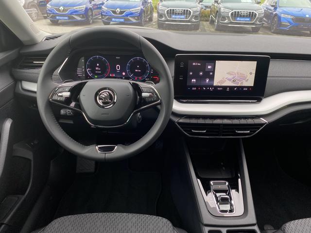 Octavia Combi Style 1.5 TSI e-TEC Innenraum Lenkrad und Multimedia 