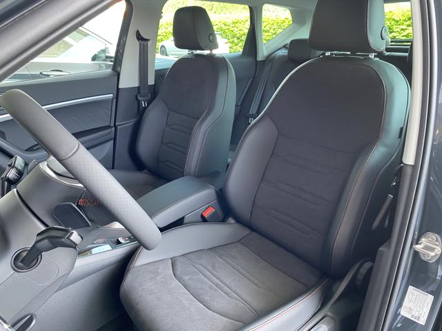 Seat Ateca FR 1.5 TSI Fahrer und Beifahrersitze 