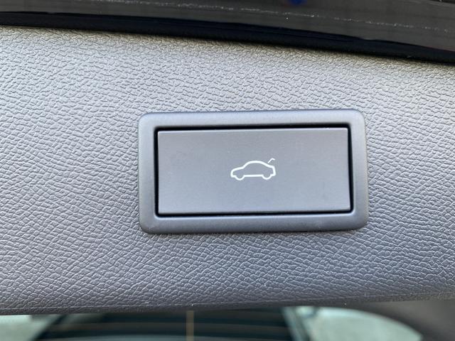  Seat Leon Sportstourer ST FR Kofferraum Knopf 