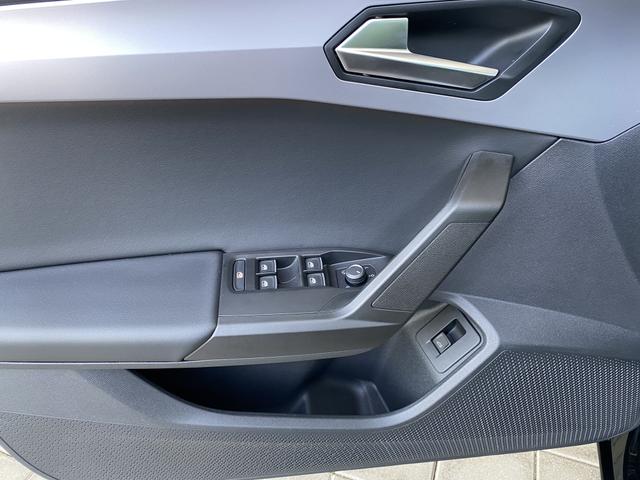  Seat Leon Sportstourer ST FR Fahrertür Innenraum 