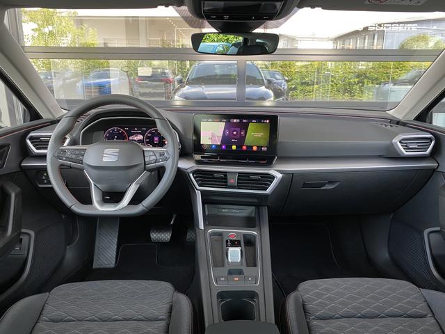 Seat Leon Sportstourer ST FR 1.5 eTSI Innenraum 2021