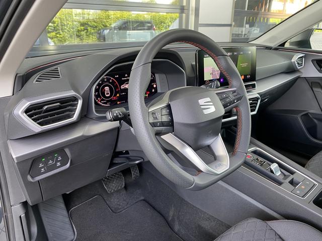 Seat Leon Sportstourer ST FR 1.5 eTSI Innenraum 