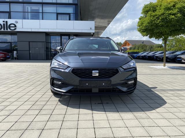 Seat Leon Sportstourer ST FR 1.5 eTSI vorne 