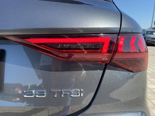  Audi A3 Sportback S Line 35 TFSI Rückleuchte 