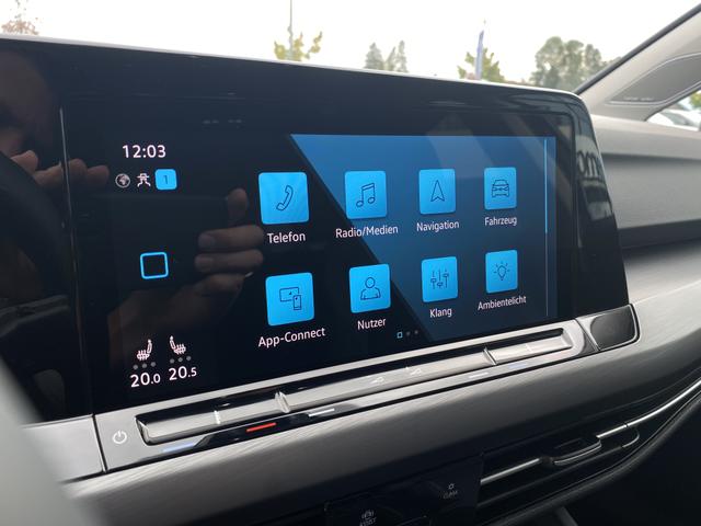  VW Golf 8 Style 1.5 eTSI OPF 150 DSG Multimedia 