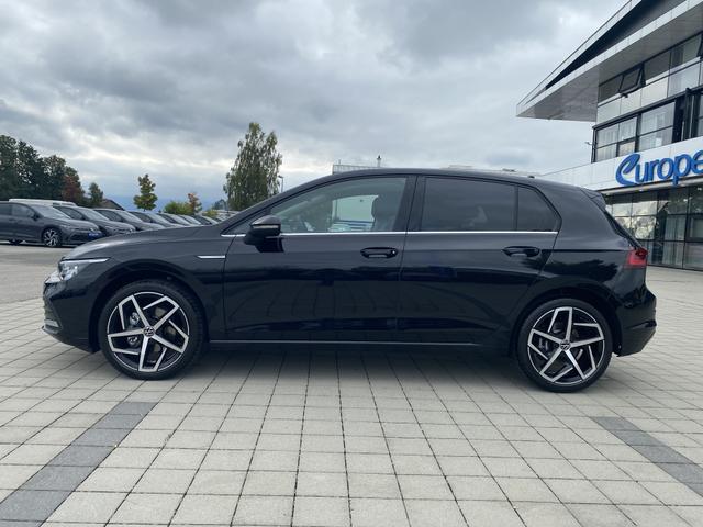 Volkswagen Golf - Style (D4 Lager) 1.5 eTSI OPF 150 DSG DISCOVER PRO|IQ LIGHT|WINTER|HARMAN&KARDON|18