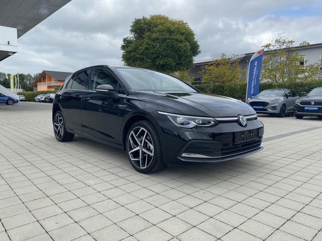 Volkswagen Golf - Style (D4 Lager) 1.5 eTSI OPF 150 DSG DISCOVER PRO|IQ LIGHT|WINTER|HARMAN&KARDON|18