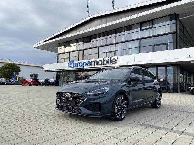 Hyundai i30 Kombi vorne