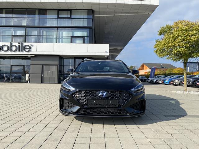 Hyundai i30 Kombi vorne