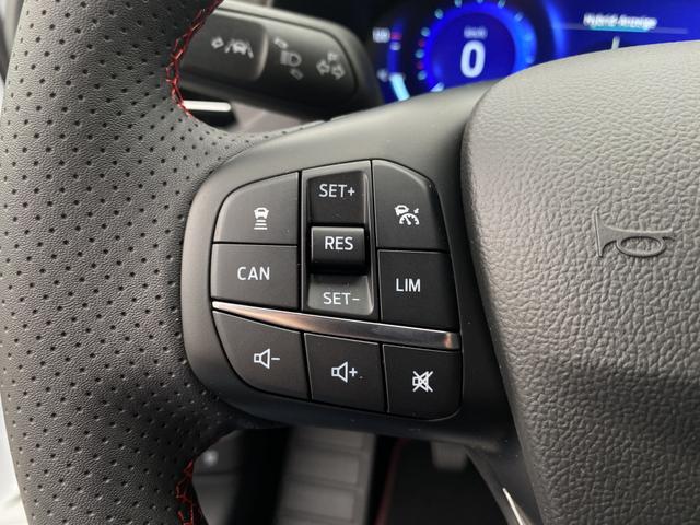 Lenkrad Multifunktionslenkrad Ford Focus Turnier 