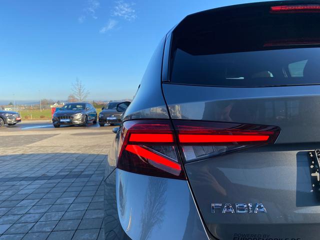 Skoda Fabia Style (D4) 1.0 TSI 110 DYNAMIC|NAV|KAM|VIRTU|LED|17"|5J-GAR|UVM. (Vorlauf 17.03.2026) 