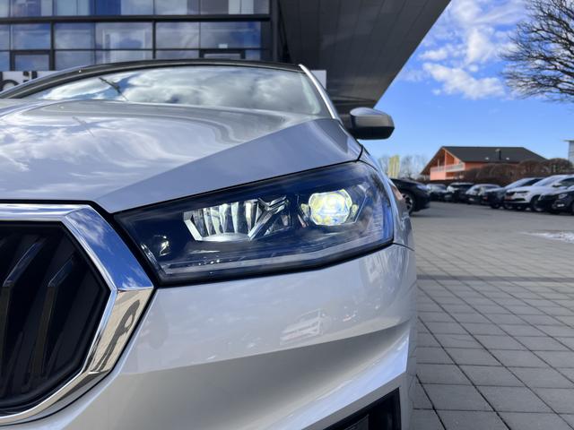 Skoda Fabia Style (D4) 1.0 TSI 110 DYNAMIC|NAV|KAM|VIRTU|PANO|LED|16"|5J-GAR|UVM. (Vorlauf 12.06.2023) 