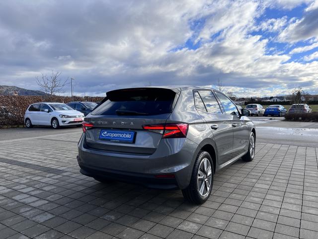 Skoda Fabia Style (D4) 1.0 TSI 110 DYNAMIC|NAV|KAM|VIRTU|PANO|LED|16"|5J-GAR|UVM. (Vorlauf 07.05.2026) 