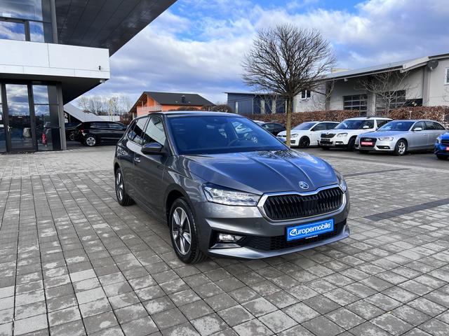 Skoda Fabia - Style (D4) 1.0 TSI 110 DYNAMIC|NAV|KAM|VIRTU|PANO|LED|16