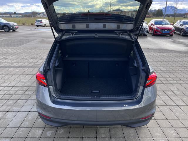 Skoda Fabia Style (D4) 1.0 TSI 110 DYNAMIC|NAV|KAM|VIRTU|PANO|LED|16"|5J-GAR|UVM. (Vorlauf 07.05.2026) 
