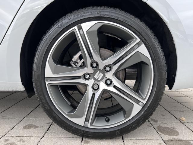 Seat Leon Sportstourer FR (D3) XL 1.5 eTSI 150 DSG|NAV.10"|BEATS|VIRTUAL|VOLL-LED|5J.GAR|AHK|UVM(Vorlauf 06.04.2026) 