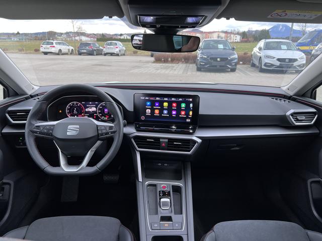 Seat Leon Sportstourer FR (D3) XL 1.5 eTSI 150 DSG|NAV.10"|BEATS|VIRTUAL|VOLL-LED|5J.GAR|AHK|UVM(Vorlauf 06.04.2026) 