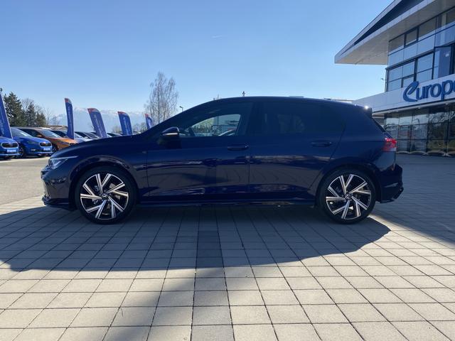  VW Golf 8 R-Line Fahrerseite