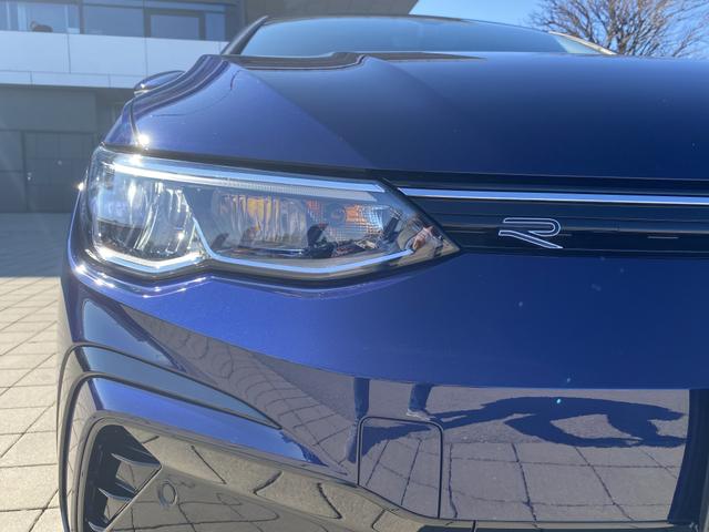  VW Golf 8 R-Line LED Scheinwerfer