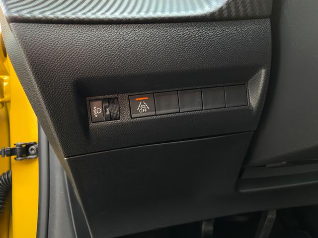 Peugeot 208 Lichtschalter