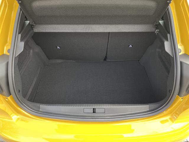 Kofferraum Peugeot 208 Active Pack 1.2 PureTech