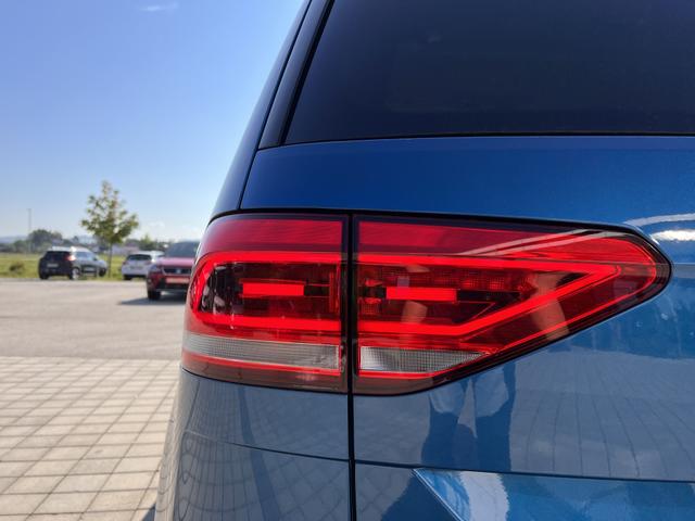 Volkswagen Touran Highline 1.5 TSI 150 DSG |LED|NAV|VIRTUAL|EASY-OP.|ACC|CAM|17"|UVM. (Lager) 