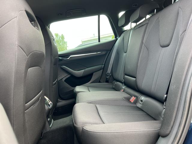 Skoda Octavia Combi Style Sport 1.5 e-TEC DSG 150 MATRIX|HEAD-UP|COLUMBUS|pACC|AHK|18"|UVM. (Vorlauf 10.11.2025) 