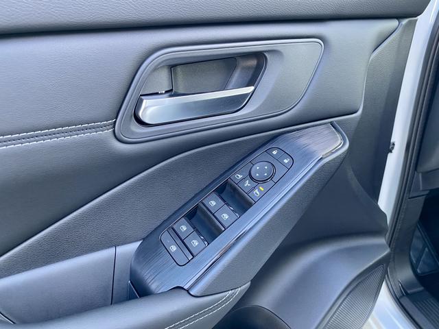 Fahrert&uuml;r Highlights Nissan Qashqai ACENTA