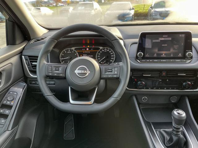 Lenkrad Multimedia Innraum Nissan Qashqai ACENTA 