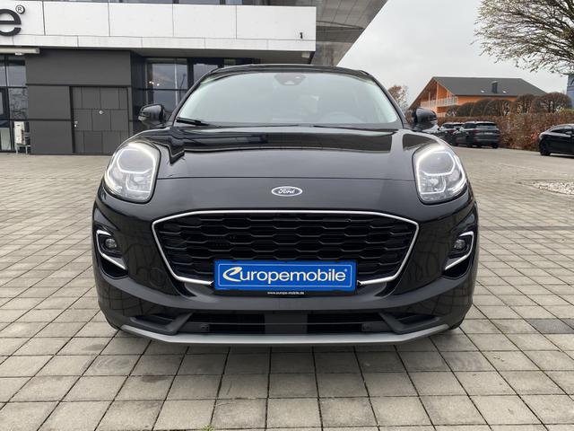 Front Ford Puma Titanium
