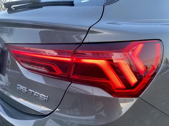 LED Rückleuchte Audi Q3 Sportback Basis 