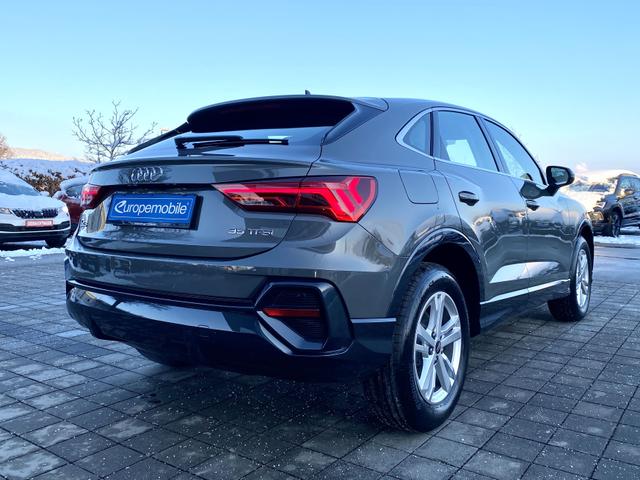Heck Audi Q3 Sportback Basis 