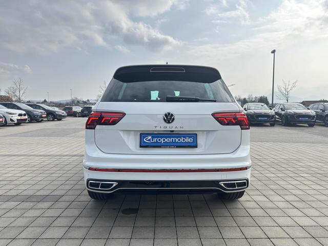 Hinten VW Tiguan R-Line (D6 Promo) 1.5 TSI OPF ACT DSG 150