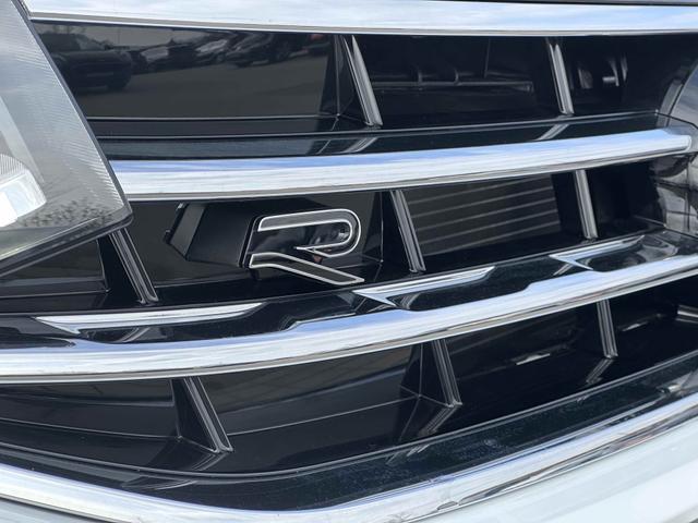 Emblem vorne VW Tiguan R-Line (D6 Promo) 1.5 TSI OPF ACT DSG 150