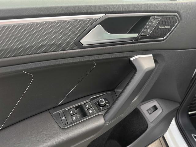 Fahrert&uuml;r Highlights VW Tiguan R-Line (D6 Promo) 1.5 TSI OPF ACT DSG 150