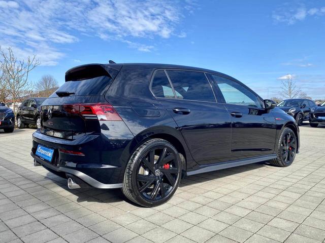 Hinten VW Golf GTI 2.0 TSI 245 DSG (Lager)