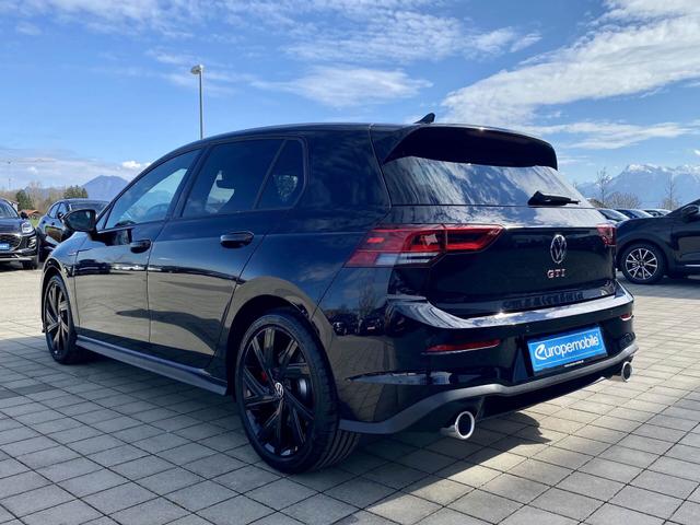Hinten VW Golf GTI 2.0 TSI 245 DSG (Lager)