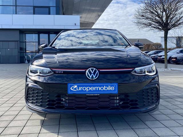 Vorne VW Golf GTI 2.0 TSI 245 DSG (Lager)