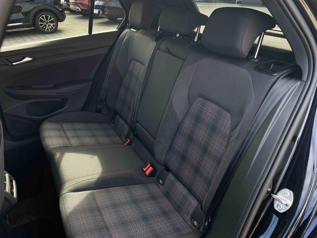R&uuml;cksitzbank VW Golf GTI 2.0 TSI 245 DSG (Lager)